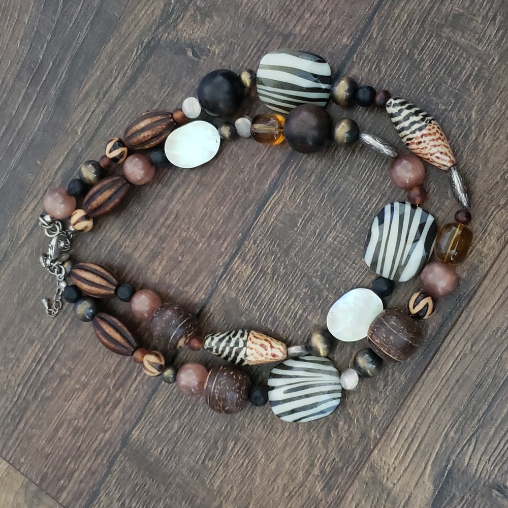 Premier Designs African Tribal 4 in 1 Necklace